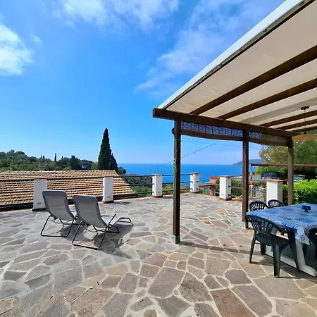 Casa Luisa קאפוליברי